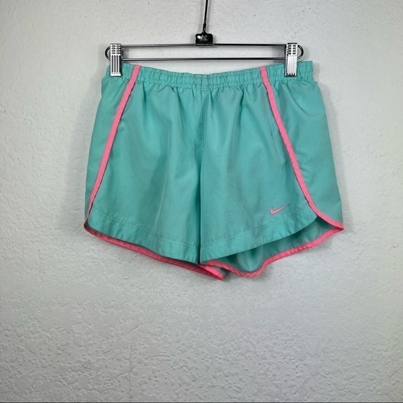 ♥️ Nike Dri-Fit Standard Fit Athletic Shorts - Picture 1 of 5